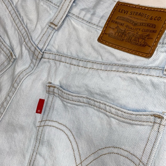 LEVI’S shorts - Picture 4 of 5